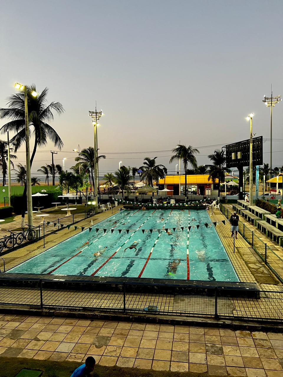 Piscinas e Lazer